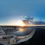 Le Contrade Vico Alba Monopoli