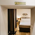 Le Contrade Vico Alba Guest house 4*