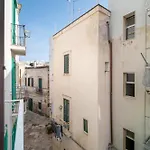 Le Contrade Vico Alba Guest house