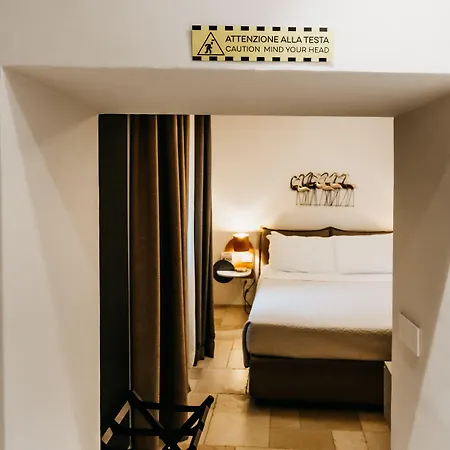 Le Contrade Vico Alba بيت ضيافة 4*