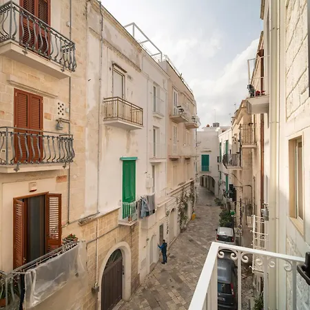 Le Contrade Vico Alba