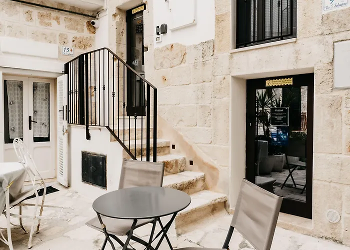 Le Contrade Vico Alba Maison d'hôtes 4*