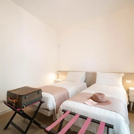 Le Contrade Vico Alba Casa de hóspedes 4*