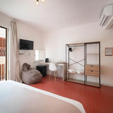 Le Contrade Vico Alba 4* מונופולי