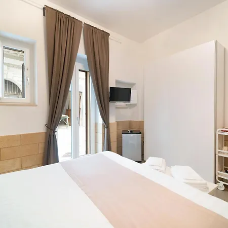 Le Contrade Vico Alba Maison d'hôtes