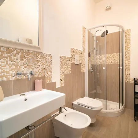 Le Contrade Vico Alba 4*