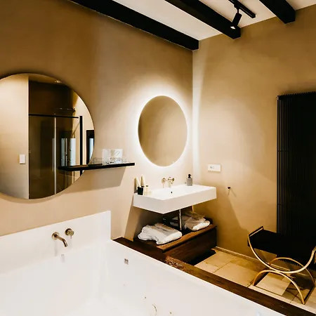 Le Contrade Vico Alba Guest house Monopoli